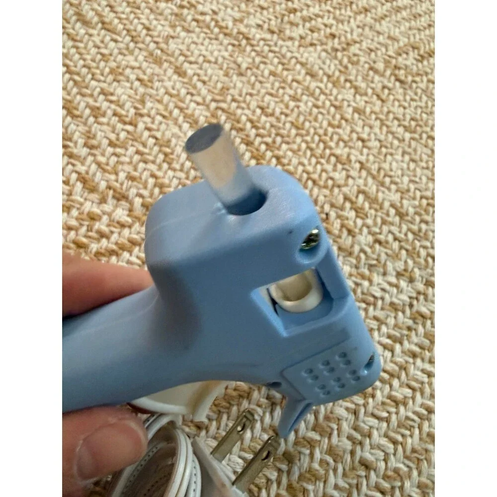 Joann fabrics hot glue gun